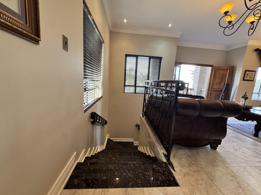 4 Bedroom Property for Sale in Wilkoppies North West